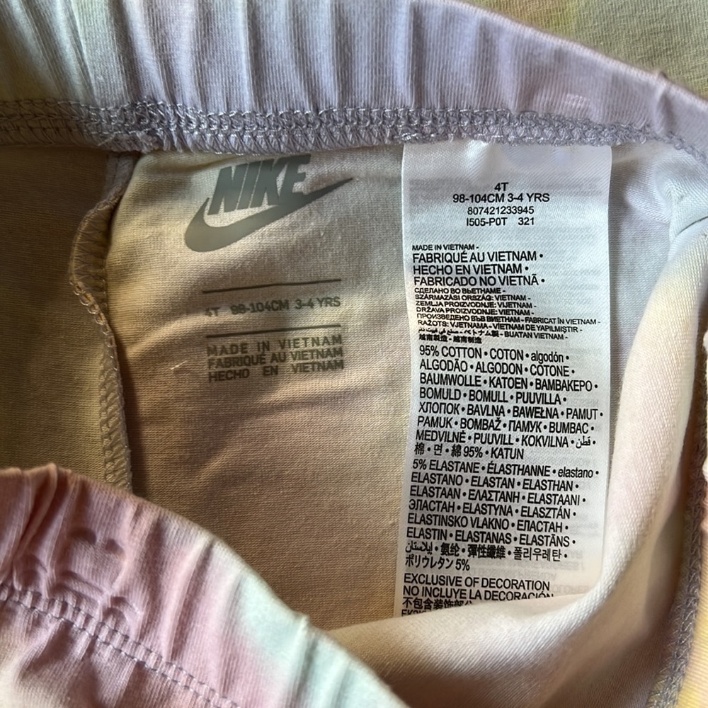 Nike Girls 2PC Set Sweatshirt and Leggings Purple Chalk Size 4T - Picture 6 of 6